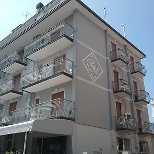 *** Hotel apartamentowy Madrid Włochy