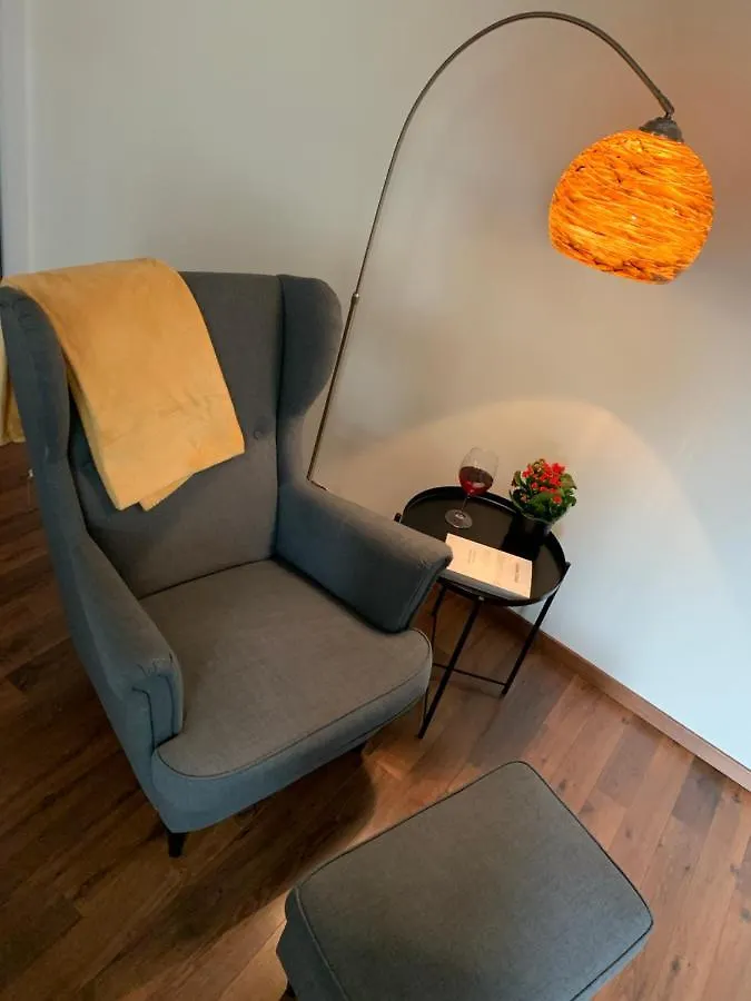 Royal Apartment Krakow 0*,
